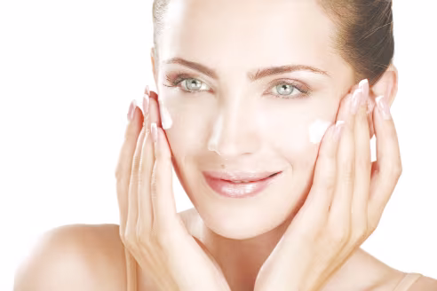 Sử dụng kem dưỡng da đúng cách ảnh 1