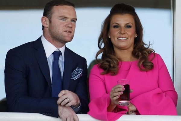Rooney thích làm thơ và thường viết thư tình cho vợ ảnh 2 Rooney thích làm thơ và thường viết thư tình cho vợ ảnh 2