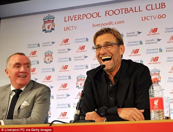 Klopp khiêm tốn trong lễ ra mắt người hâm mộ Liverpool ảnh 4 Klopp khiêm tốn trong lễ ra mắt người hâm mộ Liverpool ảnh 4