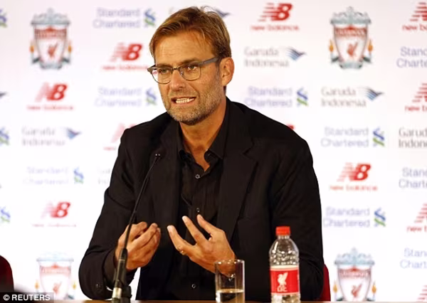 Klopp khiêm tốn trong lễ ra mắt người hâm mộ Liverpool ảnh 3 Klopp khiêm tốn trong lễ ra mắt người hâm mộ Liverpool ảnh 3