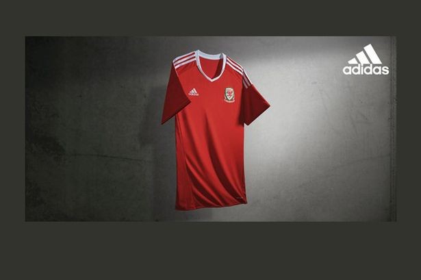 Lộ diện áo đấu mới của các ĐT tại VCK Euro 2016 ảnh 19 Lộ diện áo đấu mới của các ĐT tại VCK Euro 2016 ảnh 19