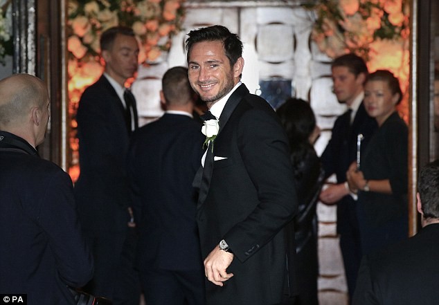 Các "sao" tề tựu trong đám cưới của Frank Lampard ảnh 2 Các "sao" tề tựu trong đám cưới của Frank Lampard ảnh 2