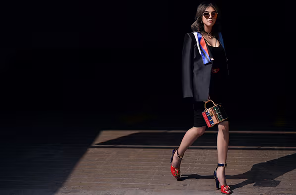 Mix đồ hiệu chất như nhà thiết kế Giang Lê ảnh 4