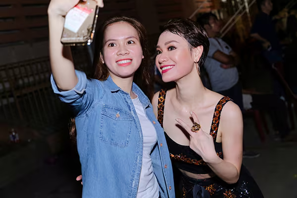 Trà My Idol khoe ca khúc mới ảnh 11 Trà My Idol khoe ca khúc mới ảnh 11