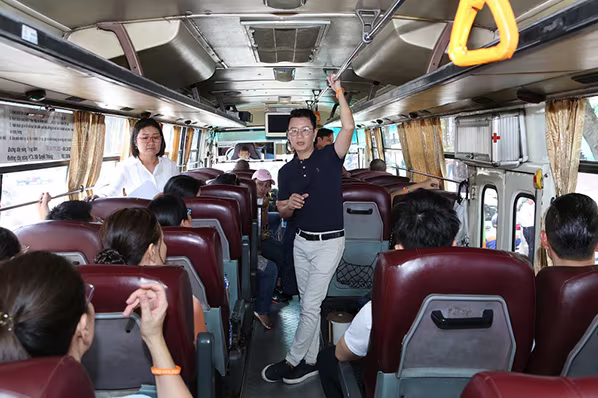 Kim Lý, Hoàng Bách hành động "Vì những người phụ nữ quanh ta" ảnh 7 Kim Lý, Hoàng Bách hành động "Vì những người phụ nữ quanh ta" ảnh 7