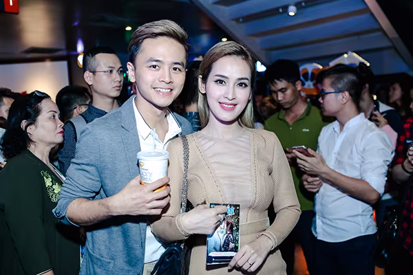 Dàn sao Việt dự ra mắt phim "Cho em gần anh hơn chút nữa" ảnh 4