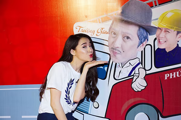 Trường Giang kéo 4000 khán giả tới liveshow, bất chấp mưa bão ảnh 7