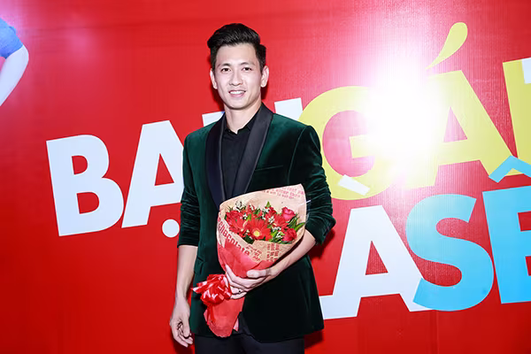 Dàn sao Việt ủng hộ phim "Bạn gái tôi là sếp" ảnh 6 Dàn sao Việt ủng hộ phim "Bạn gái tôi là sếp" ảnh 6