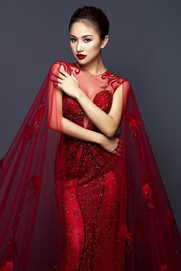 "Gái một con" Vân Hugo hở bạo, thiêu đốt mọi ánh nhìn ảnh 9 "Gái một con" Vân Hugo hở bạo, thiêu đốt mọi ánh nhìn ảnh 9