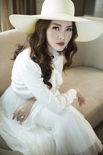 "Gái một con" Thụy Vân khoe khéo vẻ sexy trong loạt hình mới ảnh 7