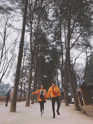 Văn Mai Hương diện đồ đôi tình tứ với Bình An ở Hàn Quốc ảnh 8 Văn Mai Hương diện đồ đôi tình tứ với Bình An ở Hàn Quốc ảnh 8