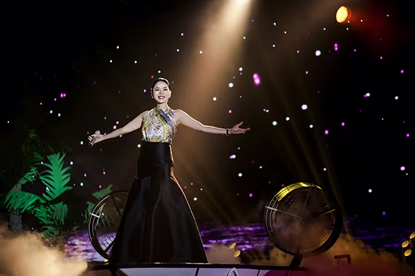 Đàm Vĩnh Hưng kêu gọi ủng hộ người khuyết tật ảnh 10 Đàm Vĩnh Hưng kêu gọi ủng hộ người khuyết tật ảnh 10