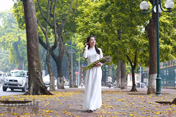 Nữ sinh Đại học PCCC đẹp dịu dàng trong tà áo dài truyền thống ảnh 9 Nữ sinh Đại học PCCC đẹp dịu dàng trong tà áo dài truyền thống ảnh 9