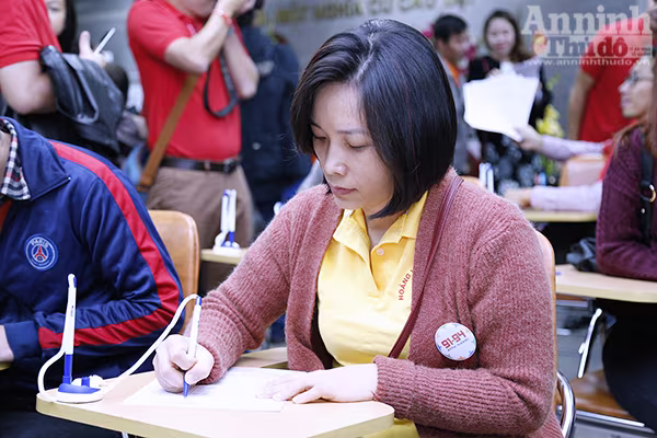 Gần 500 cựu học sinh THPT ở Hà Nội hiến máu tình nguyện ảnh 7