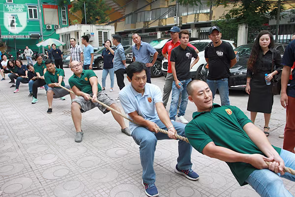 Sôi động màn thi kéo co tại Hội khỏe Hội Nhà báo TP Hà Nội 2017 ảnh 7 Sôi động màn thi kéo co tại Hội khỏe Hội Nhà báo TP Hà Nội 2017 ảnh 7