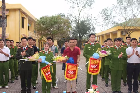 Sôi nổi các hoạt động thể thao ảnh 1 Sôi nổi các hoạt động thể thao ảnh 1