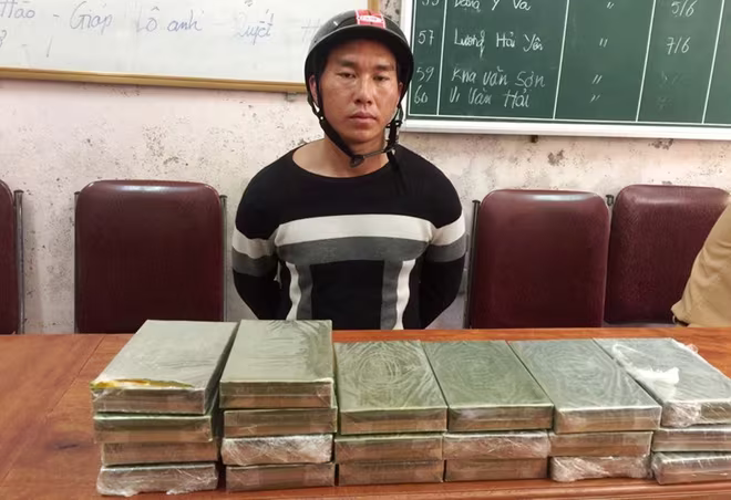 Mang 20 bánh heroin từ Lào về Việt Nam tiêu thụ thì bị bắt ảnh 1 Mang 20 bánh heroin từ Lào về Việt Nam tiêu thụ thì bị bắt ảnh 1