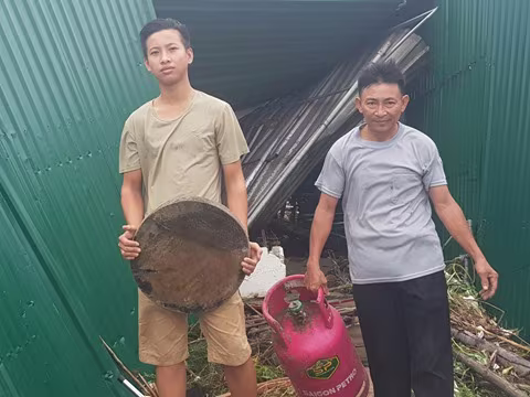 Thủ tướng yêu cầu Nghệ An sớm khắc phục hậu quả sau cơn bão số 10 ảnh 3