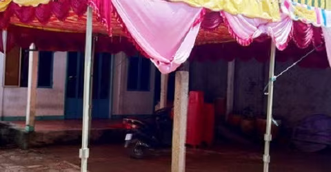 Đi xem đám cưới, bé trai bị điện rò giật tử vong ảnh 1 Đi xem đám cưới, bé trai bị điện rò giật tử vong ảnh 1