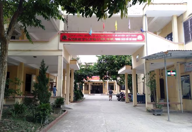 Nữ điều dưỡng trung tâm y tế huyện bị đôi nam nữ hành hung ảnh 1 Nữ điều dưỡng trung tâm y tế huyện bị đôi nam nữ hành hung ảnh 1