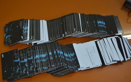 Khởi tố nhóm người Trung Quốc chuyên làm giả thẻ ATM để chiếm đoạt tiền ảnh 1 Khởi tố nhóm người Trung Quốc chuyên làm giả thẻ ATM để chiếm đoạt tiền ảnh 1