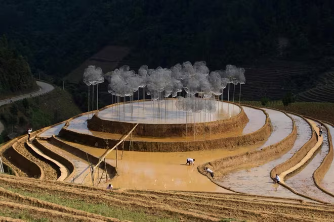 Người thực hiện triển lãm "Mây pha lê" khẳng định không tác động tiêu cực tới di sản ảnh 3 Người thực hiện triển lãm "Mây pha lê" khẳng định không tác động tiêu cực tới di sản ảnh 3