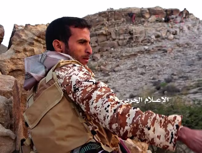 Sau khi căn cứ tỉnh Jiza bị kiểm soát, Liên minh Ả Rập Saudi tiến hành không kích; tuy nhiên, lực lượng Houthi được cho rằng đã rút lui