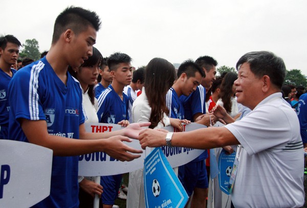 Hứng khởi bước vào mùa thứ 14, Giải bóng đá học sinh THPT Hà Nội ảnh 2 Hứng khởi bước vào mùa thứ 14, Giải bóng đá học sinh THPT Hà Nội ảnh 2