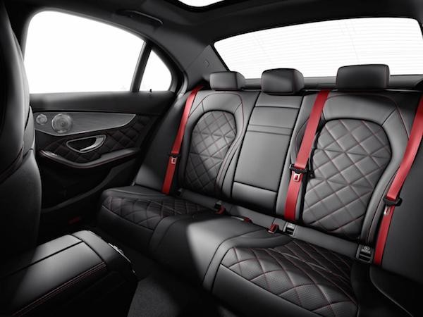 Mercedes-Benz C63 AMG “khoe cơ bắp” tại triển lãm xe Paris ảnh 8 Mercedes-Benz C63 AMG “khoe cơ bắp” tại triển lãm xe Paris ảnh 8