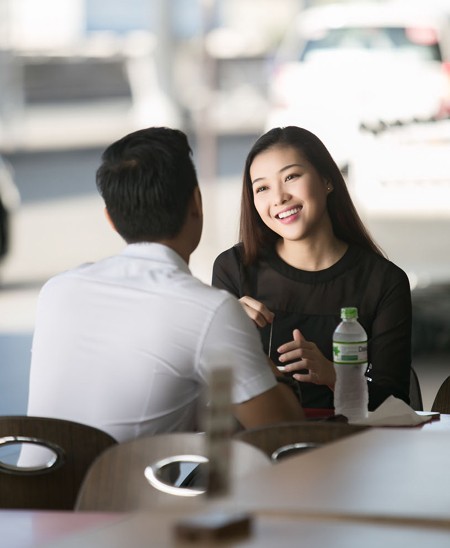 Bắt gặp MC Nguyên Khang và Miss Ngôi sao Bích Khanh hẹn hò đi Thái Lan ảnh 6 Bắt gặp MC Nguyên Khang và Miss Ngôi sao Bích Khanh hẹn hò đi Thái Lan ảnh 6