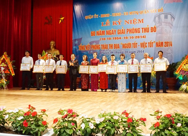 1.391 cá nhân được khen thưởng "Người tốt, việc tốt" ảnh 1 1.391 cá nhân được khen thưởng "Người tốt, việc tốt" ảnh 1