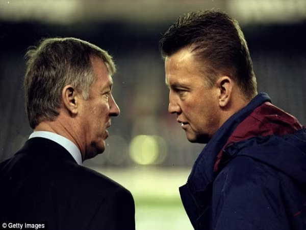 Sir Alex dự báo triều đại huy hoàng của MU cùng Louis van Gaal ảnh 1 Sir Alex dự báo triều đại huy hoàng của MU cùng Louis van Gaal ảnh 1