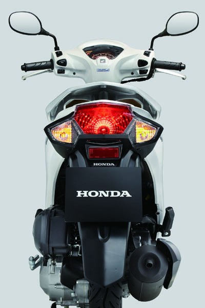 Honda trình làng cùng lúc 3 tân binh ảnh 2 Honda trình làng cùng lúc 3 tân binh ảnh 2