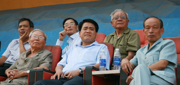 Trận giao hữu thắm tình đoàn kết của các cựu danh thủ ngành Công an ảnh 2 Trận giao hữu thắm tình đoàn kết của các cựu danh thủ ngành Công an ảnh 2
