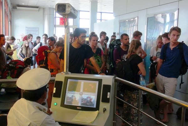 Dịch HIV/AIDS, Ebola nguy cơ bùng phát ảnh 4 Dịch HIV/AIDS, Ebola nguy cơ bùng phát ảnh 4