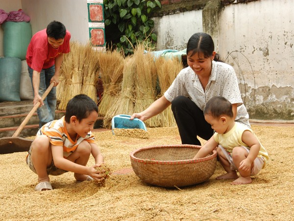 Nhân ngày Phụ nữ Việt Nam 20-10: Bình đẳng một chiều ảnh 1 Nhân ngày Phụ nữ Việt Nam 20-10: Bình đẳng một chiều ảnh 1