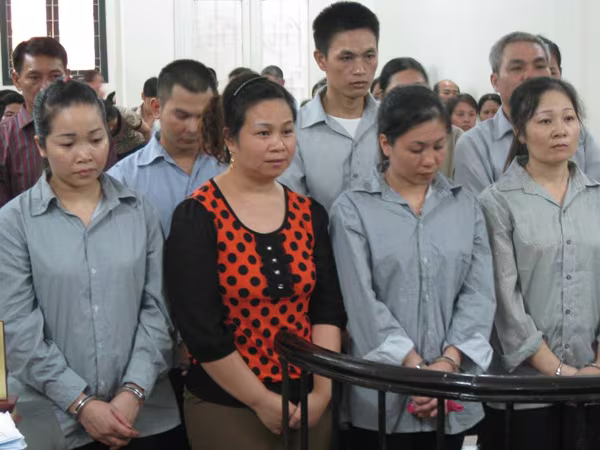 Thủ đoạn tinh vi của các “trùm” giật dây “cát tặc” ảnh 1 Thủ đoạn tinh vi của các “trùm” giật dây “cát tặc” ảnh 1