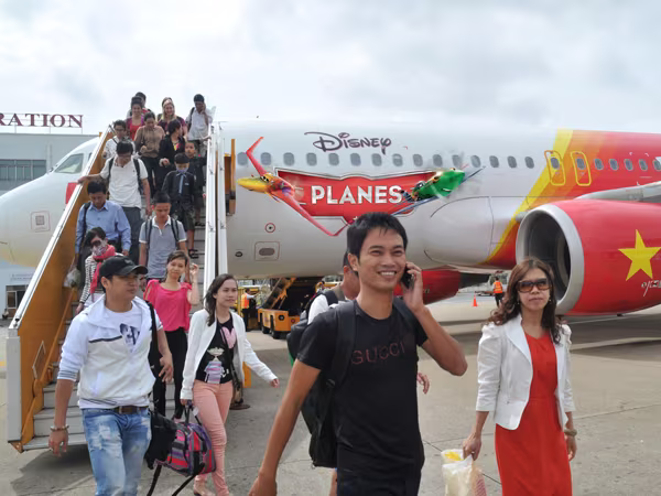 Tan mộng vé máy bay giá rẻ dịp Tết ảnh 1