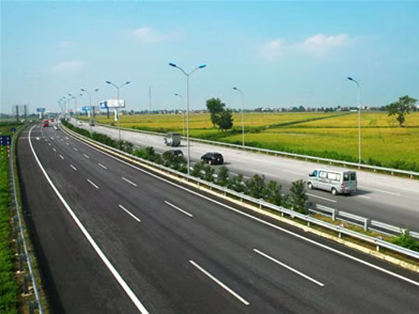 Sẽ bán quyền thu phí dự án đường cao tốc cho đối tác nước ngoài ảnh 1 Sẽ bán quyền thu phí dự án đường cao tốc cho đối tác nước ngoài ảnh 1