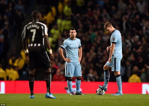 Man City thiệt đủ đường trước trận derby với M.U ảnh 2 Man City thiệt đủ đường trước trận derby với M.U ảnh 2
