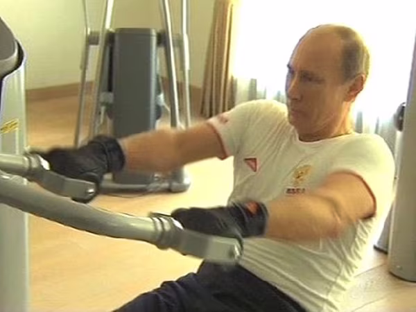 Bí quyết sống khỏe của Tổng thống Nga Putin ảnh 2 Bí quyết sống khỏe của Tổng thống Nga Putin ảnh 2
