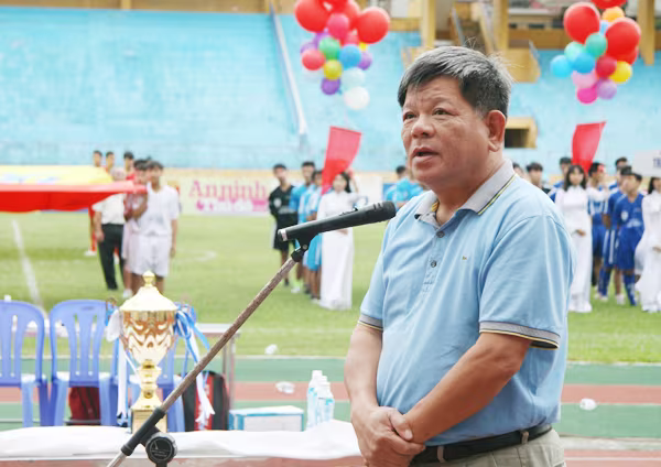 THPT Trần Quốc Tuấn lần thứ 2 đăng quang giải bóng đá học sinh Hà Nội ảnh 4 THPT Trần Quốc Tuấn lần thứ 2 đăng quang giải bóng đá học sinh Hà Nội ảnh 4