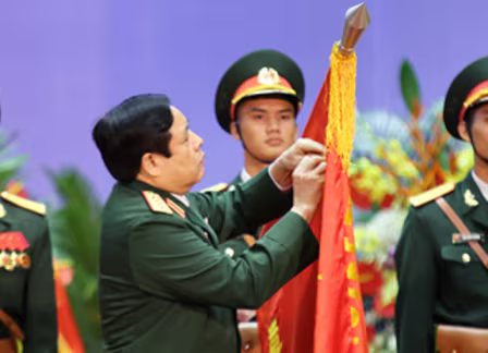 Ngân hàng TMCP Quân đội đón nhận Huân chương Lao động hạng Nhất ảnh 2 Ngân hàng TMCP Quân đội đón nhận Huân chương Lao động hạng Nhất ảnh 2