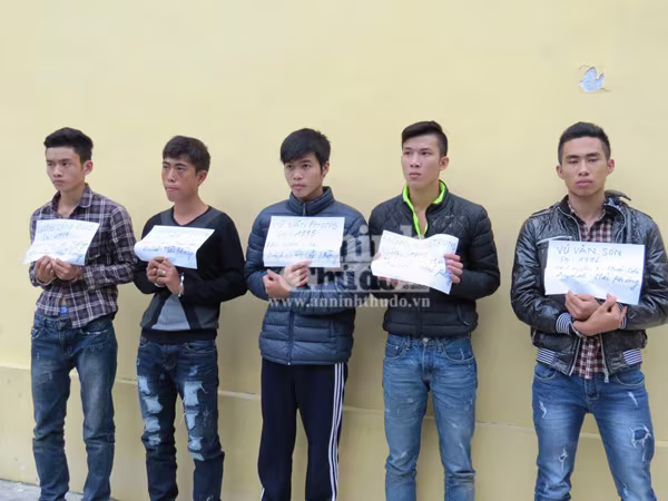 Bắt nhanh 5 đối tượng giết người chỉ vì một câu nói ảnh 1 Bắt nhanh 5 đối tượng giết người chỉ vì một câu nói ảnh 1