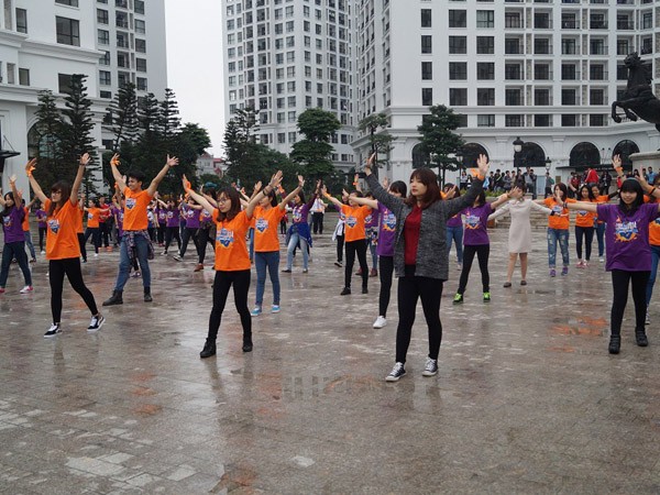 Giới trẻ chào đón sự kiện “Dance For Kindness – Cùng tử tế 2014” ảnh 1 Giới trẻ chào đón sự kiện “Dance For Kindness – Cùng tử tế 2014” ảnh 1