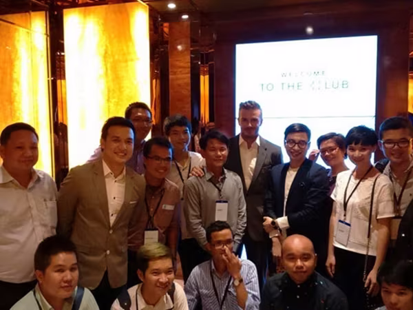 Beckham: "Tôi sẽ trở lại để ăn đồ vỉa hè Việt Nam" ảnh 2 Beckham: "Tôi sẽ trở lại để ăn đồ vỉa hè Việt Nam" ảnh 2