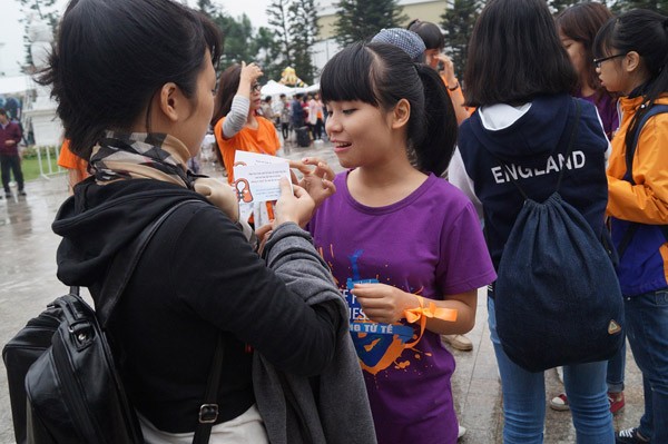 Giới trẻ chào đón sự kiện “Dance For Kindness – Cùng tử tế 2014” ảnh 4 Giới trẻ chào đón sự kiện “Dance For Kindness – Cùng tử tế 2014” ảnh 4