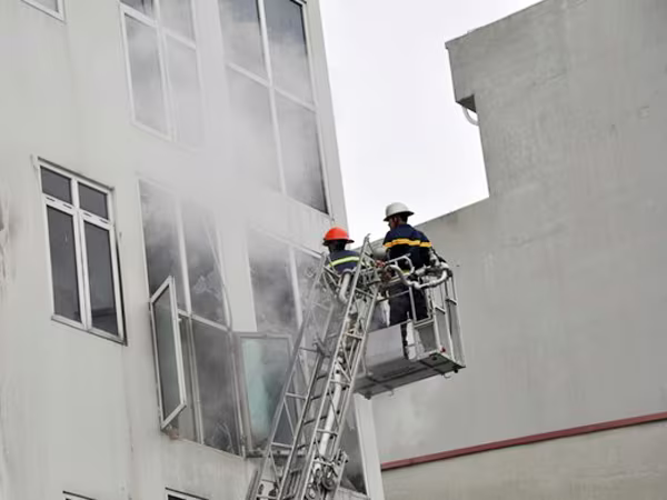 2 vụ cháy trong một ngày ảnh 1 2 vụ cháy trong một ngày ảnh 1