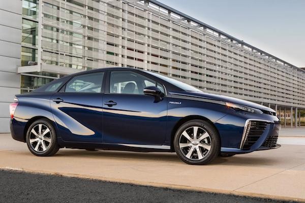 Toyota và Honda cùng nhau trình làng xe dùng pin nhiên liệu, chỉ thải ra hơi nước ảnh 2 Toyota và Honda cùng nhau trình làng xe dùng pin nhiên liệu, chỉ thải ra hơi nước ảnh 2
