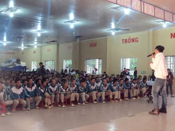 Ánh sáng thật mang niềm tin vào trong cuộc sống ảnh 2 Ánh sáng thật mang niềm tin vào trong cuộc sống ảnh 2
